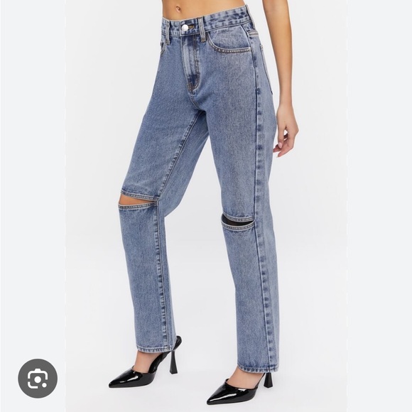 🎃 ➕ NWT Forever 21 Split-Knee Relaxed High-Rise Jeans Sz 34/16 - Picture 2 of 5